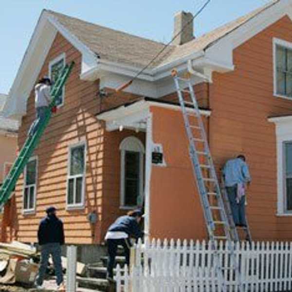 The Stages Of Becoming A HGTV Addict