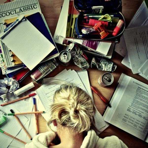 5 Contradictory Feelings We All Have Before Finals Week
