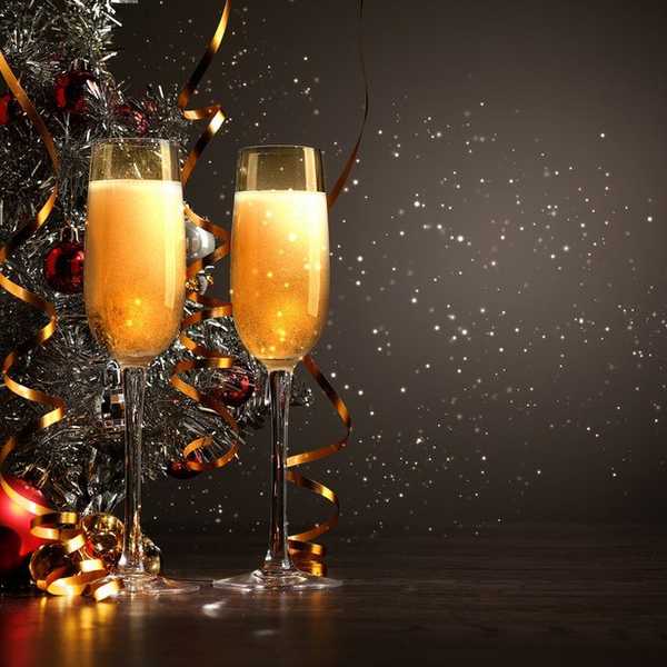 11 Tasty Beverages That Could Make Rudolph Dance