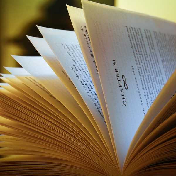 Your Winter Break 2015 Reading Guide: Books To Try Over The Break In Every Genre