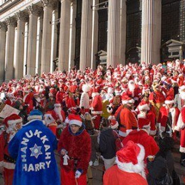 Confessions Of A Jewish Girl Who Loves Christmas