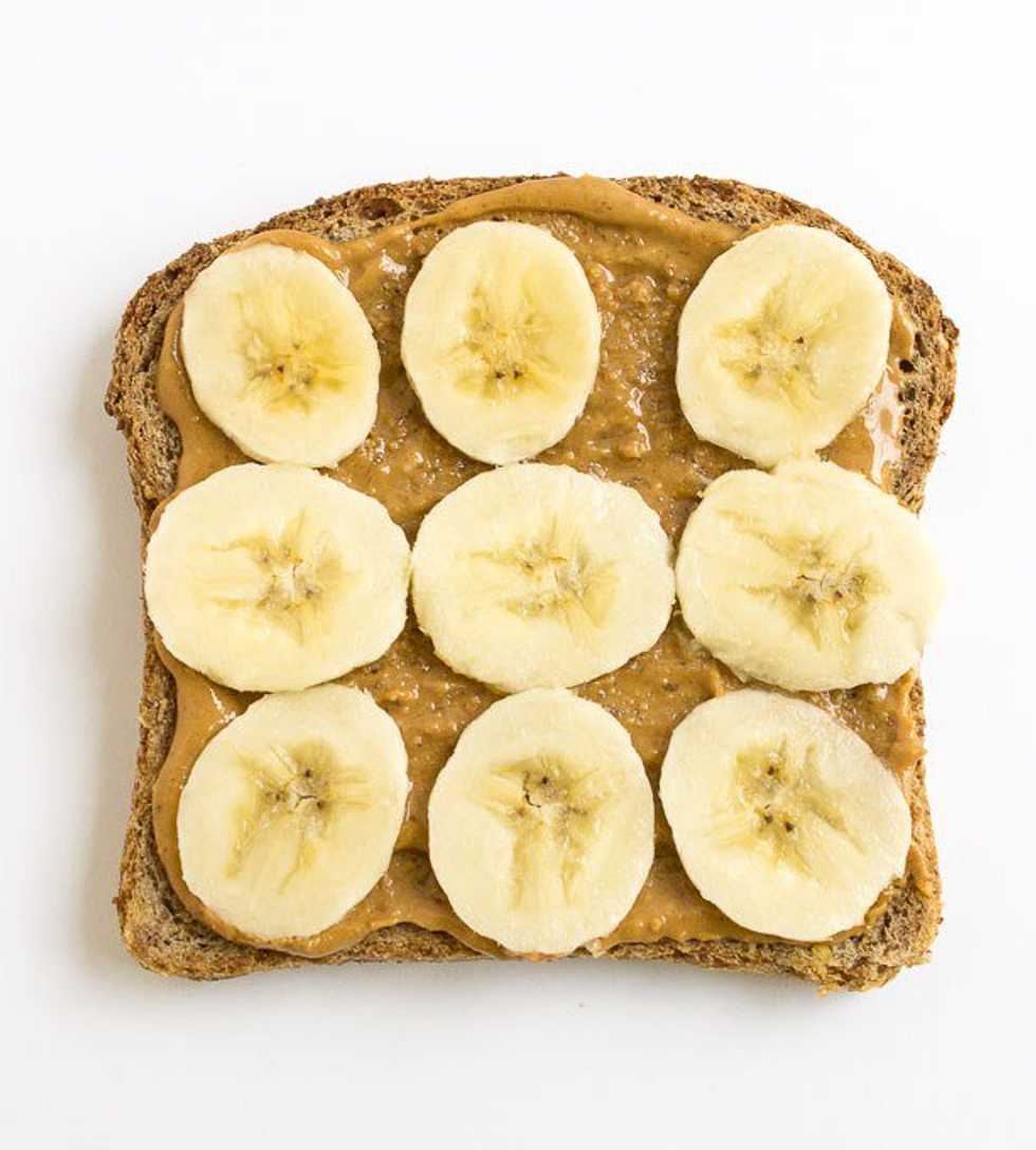 6 Best Brainfood Snacks For Finals Week