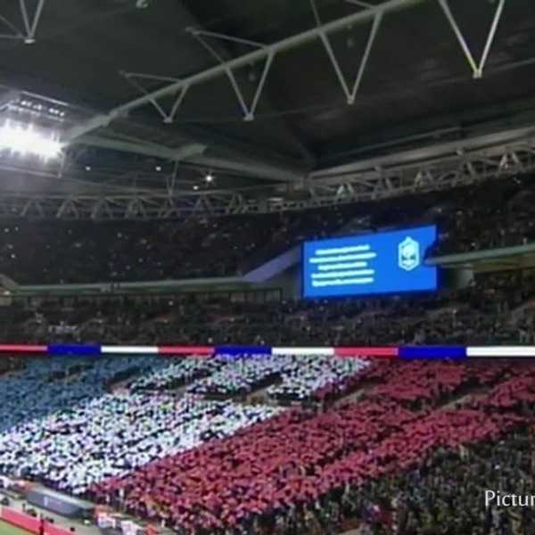 Sports Show Support With Tributes
