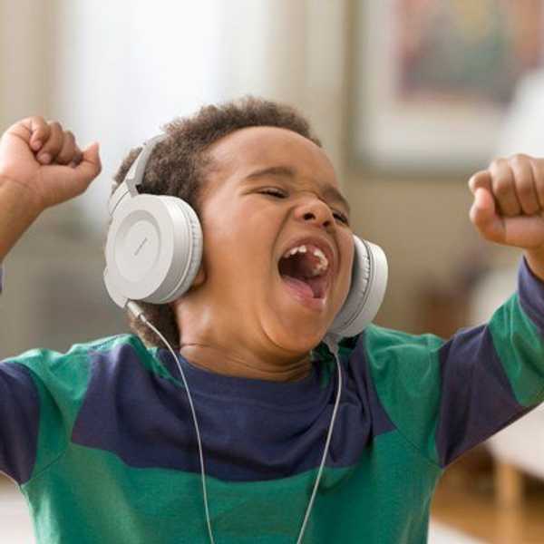 4 Artists You Probably Haven't Listened To Yet But Need To