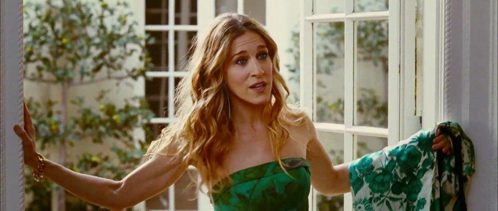 10 Of Carrie Bradshaw’s Most Memorable Looks