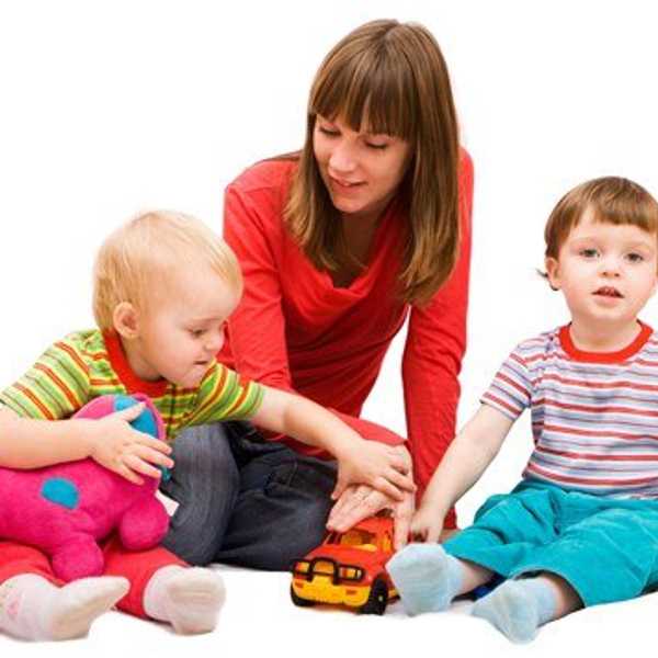 The 11 Stages Of Babysitting