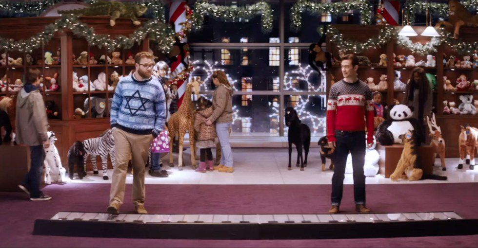 7 Of The Best Nontraditional Christmas Movies