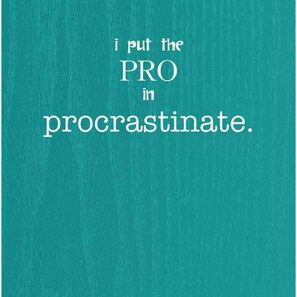 25 Thoughts College Students Have While Writing A Paper