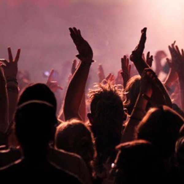 5 Reasons Why Country Concerts Are The Best