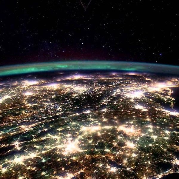 Positive Pictures Even In The Darkest Of Times