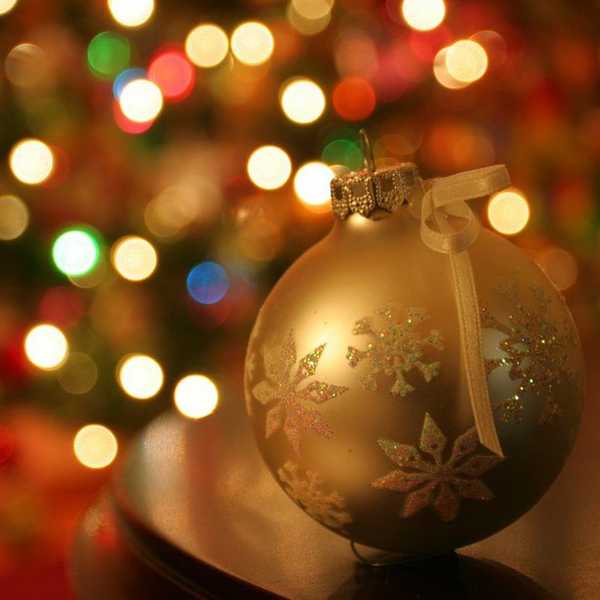 12 Reasons It's Definitely Not Too Soon To Decorate For Christmas