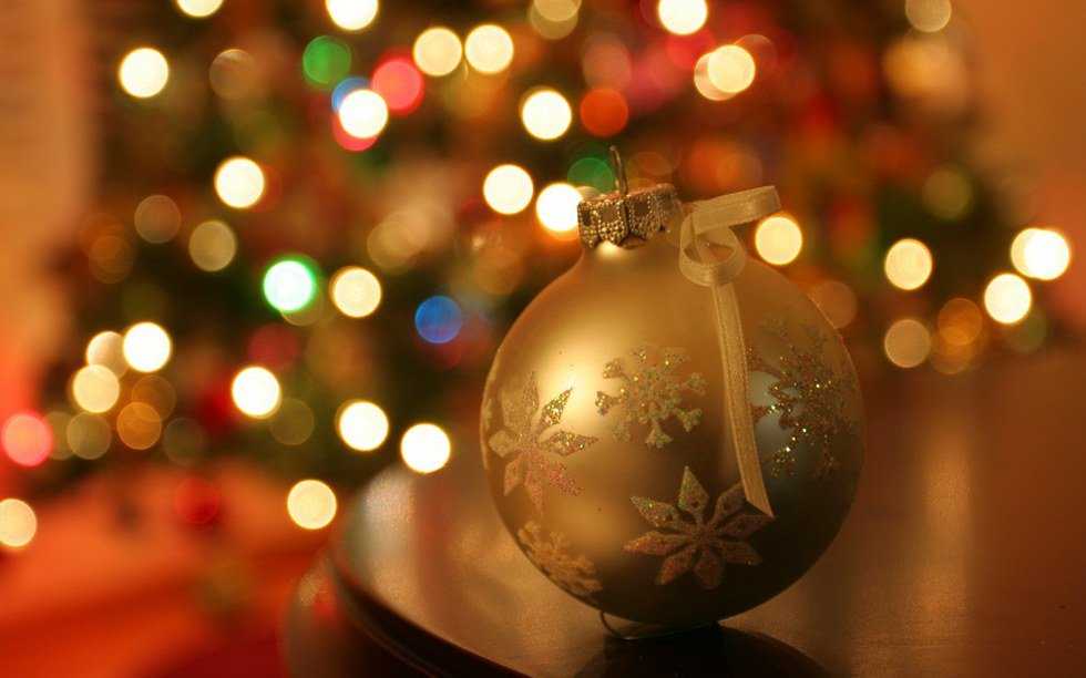 12 Reasons It's Definitely Not Too Soon To Decorate For Christmas