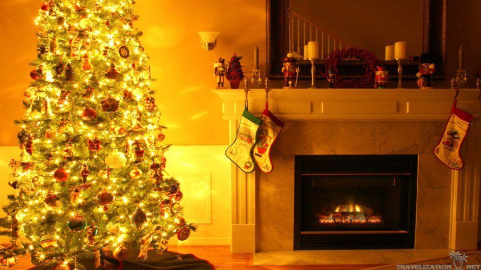 Why I Didn’t Wait Until After Thanksgiving To Put Up My Christmas Tree