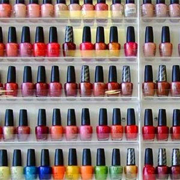 30 Thoughts You Have While Buying Nail Polish