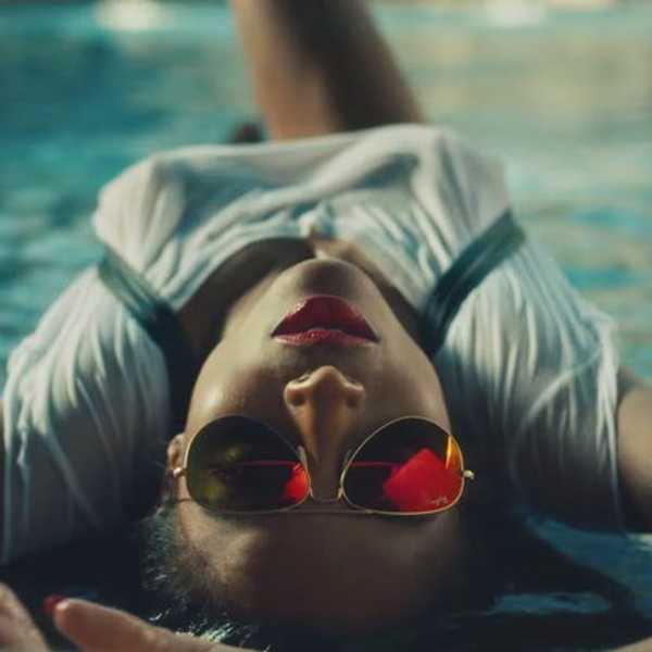 15 Visually Stunning Music Videos That Were Released In 2015