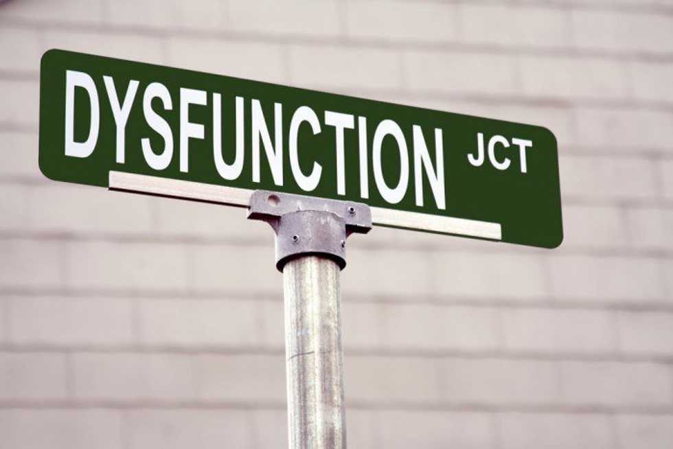 9 Signs You Are Perfectly Dysfunctional