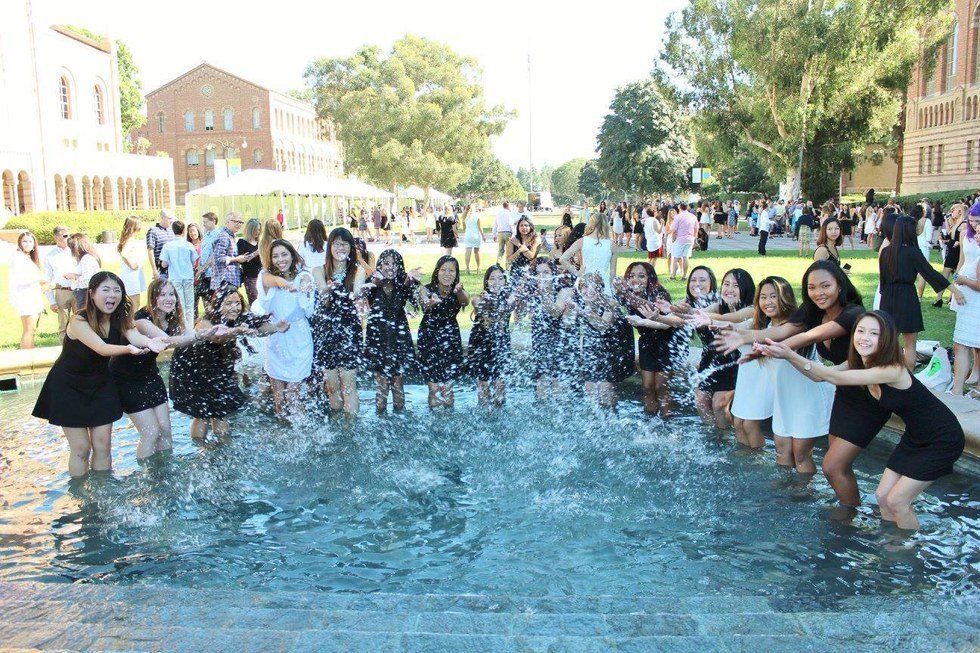 4 Signs You’re An Unapologetic Greek Senior