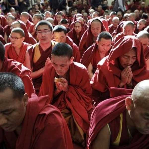 Hollow Hope For Tibet