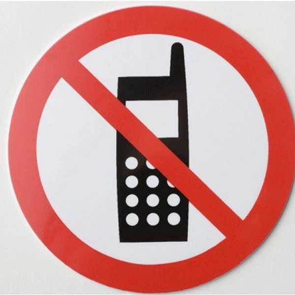 The Negative Effects That Your Cell Phone Is Having On You And Your Life