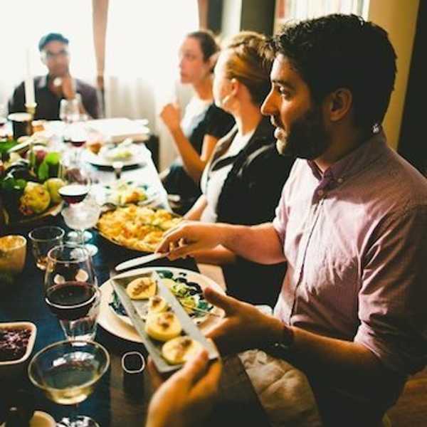 A College Student's Guide To Dealing With Dreadful Thanksgiving Dinner Questions