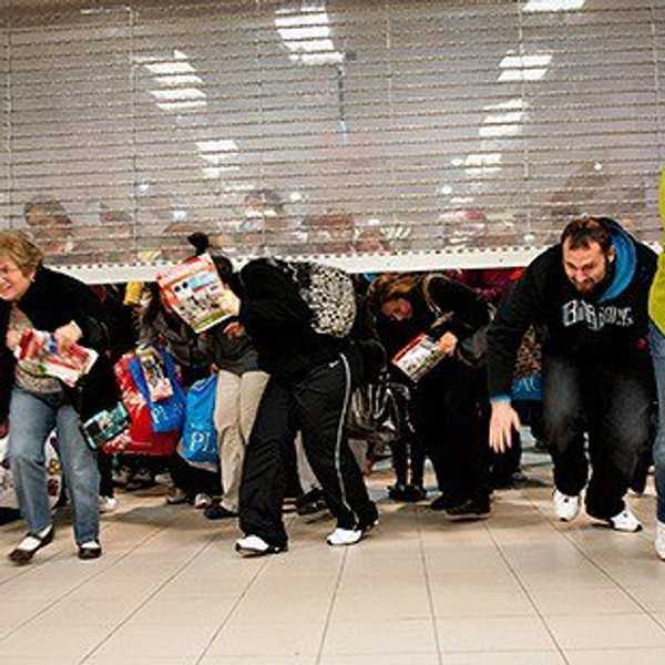 Why You Shouldn't Go Shopping On Black Friday
