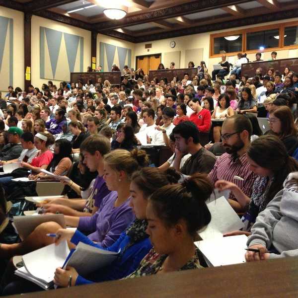 10 Things You Do In Class Instead Of Paying Attention