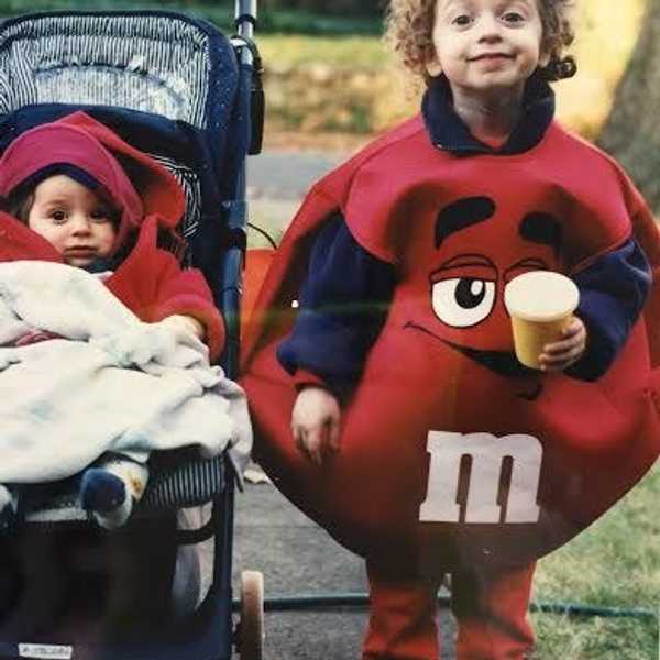 11 Drawbacks to Being the Oldest Child
