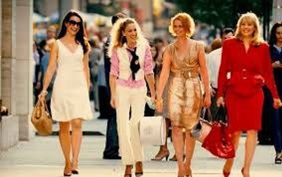 10 Reasons Why Single People Have More Fun