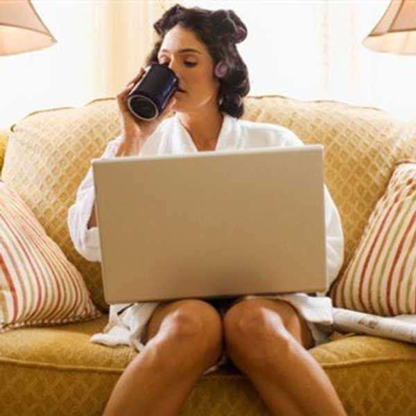 11 Struggles Every Professional Bingewatcher Knows