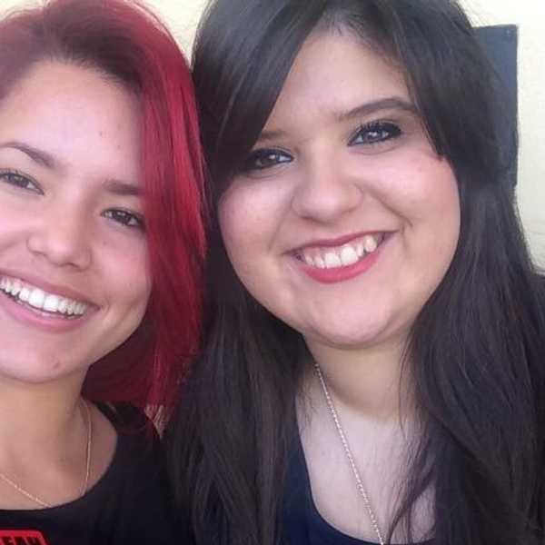 Why Having A Long-Distance Best Friend Both Sucks And Rocks