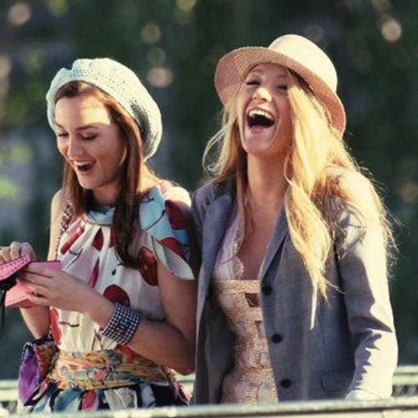 15 Signs Your Roommate Is Also Your Best Friend