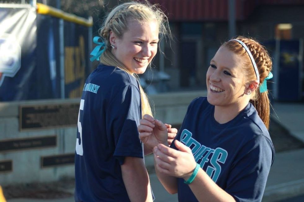 8 Dead Giveaways You're A Collegiate Student Athlete