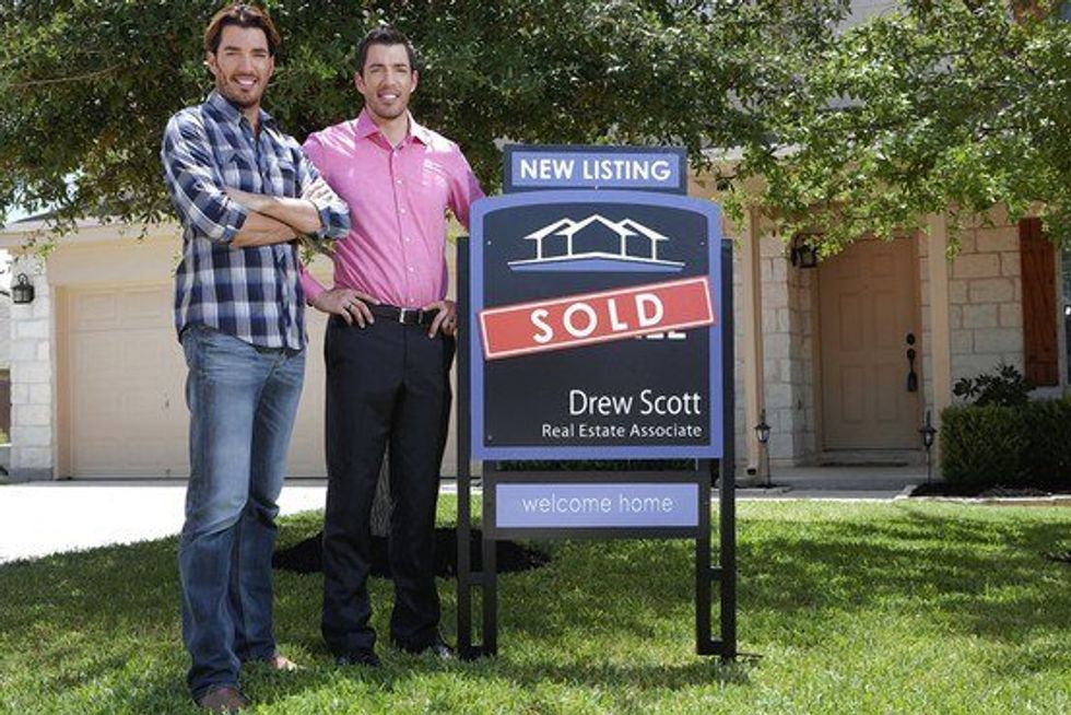 25 Signs You Watch Too Much HGTV