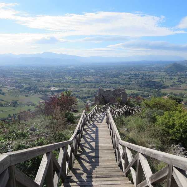 7 Starter Tips & Tricks For Study Abroad