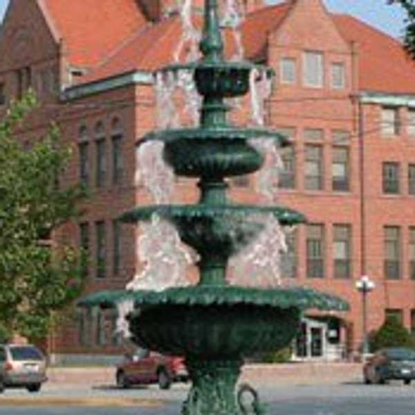 10 Things No One Knows About Living in a Small Town
