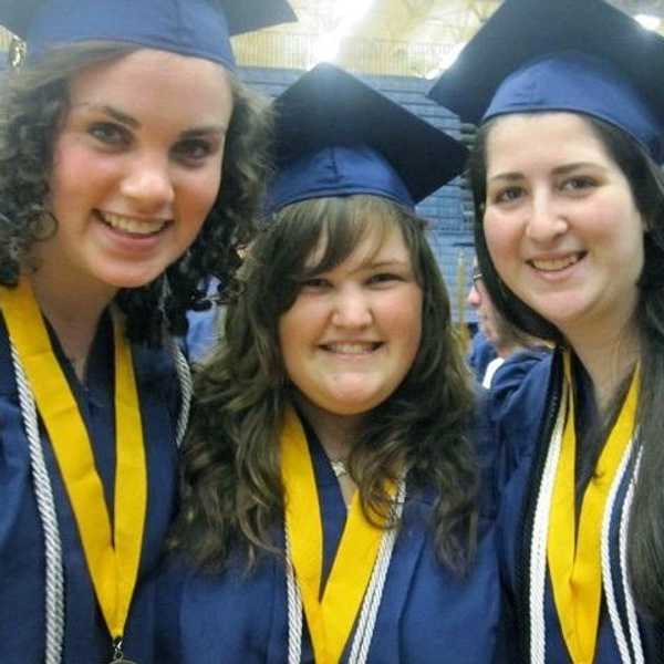 13 Things We Forget To Thank Our High School Best Friends For