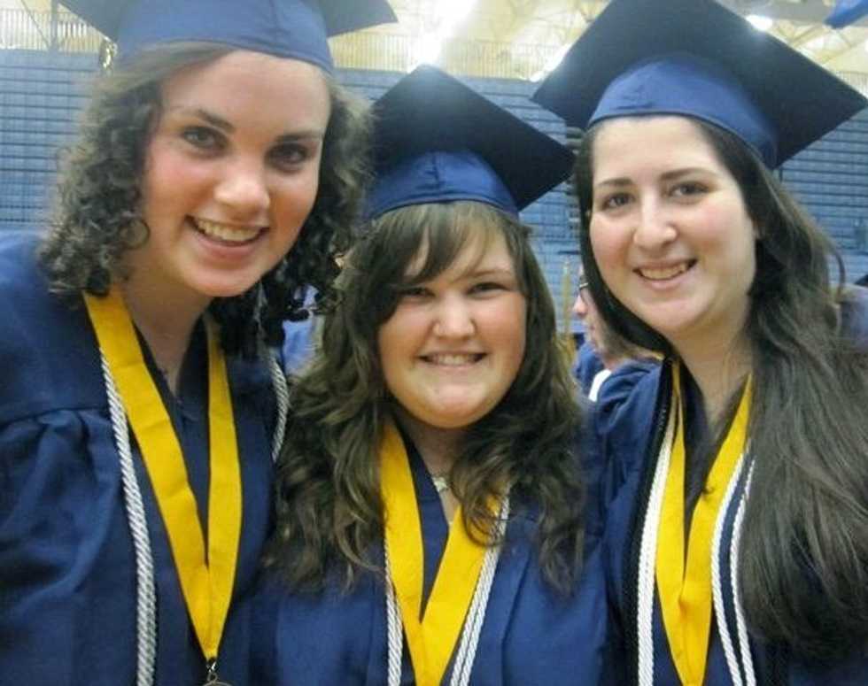 13 Things We Forget To Thank Our High School Best Friends For