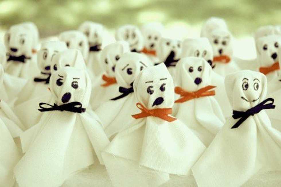 8 Easy Halloween Treats To Get You In The Spirit