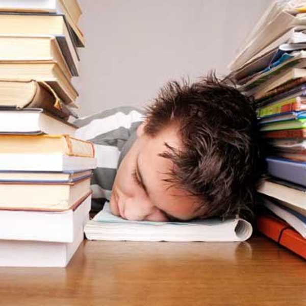 11 GIFs That Explain Midterms Time