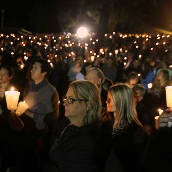 America Reacts to Shooting at Umpqua - or Does It?