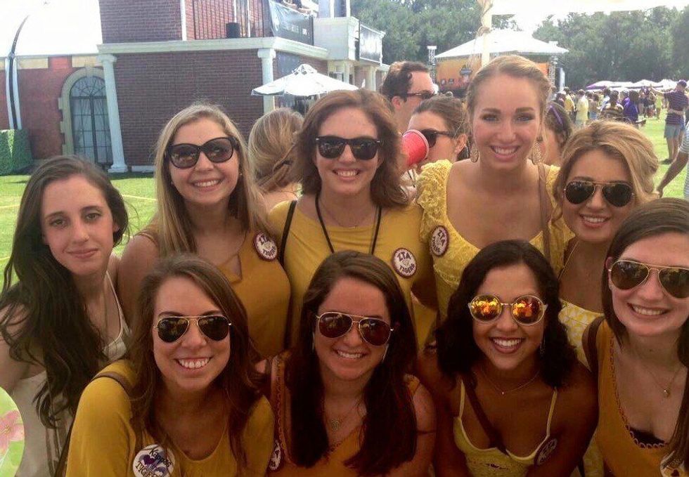 The Definitive Do's and Don'ts of Game Day