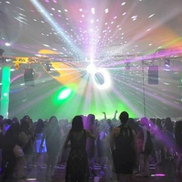 Last Minute Prez Ball Outfits