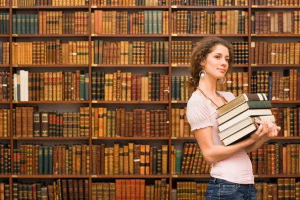 12 Surefire Signs You're An English Major
