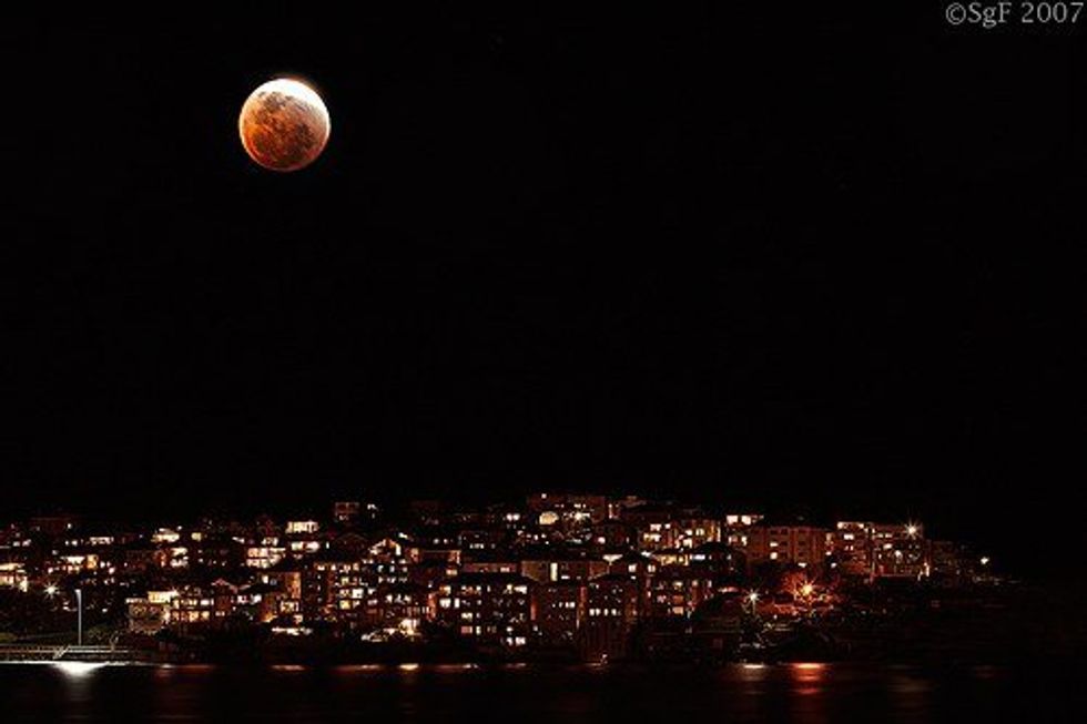 Why We Were All Obsessed With The Blood Moon Supermoon