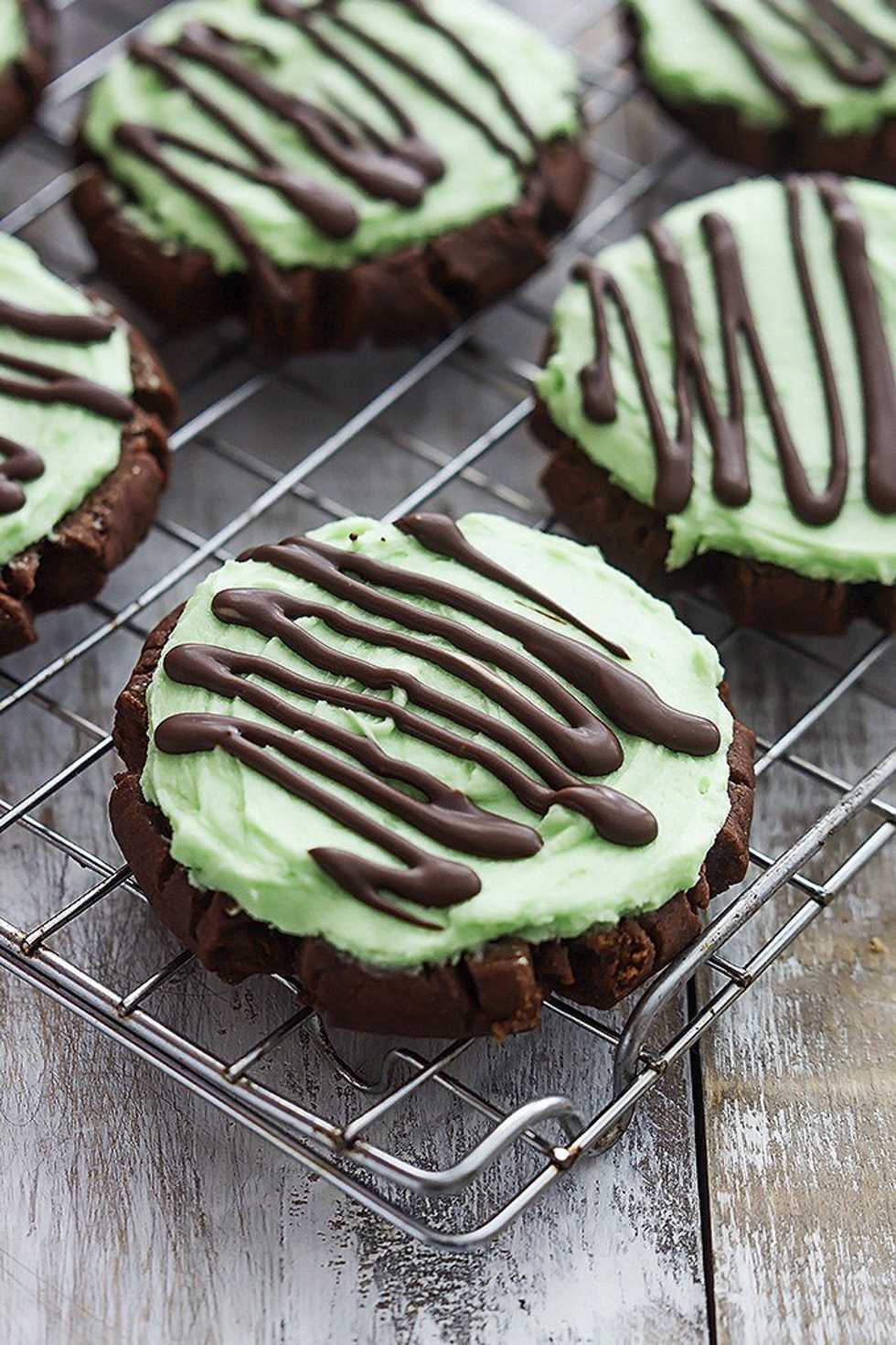 25 Cookies You Should Be Baking