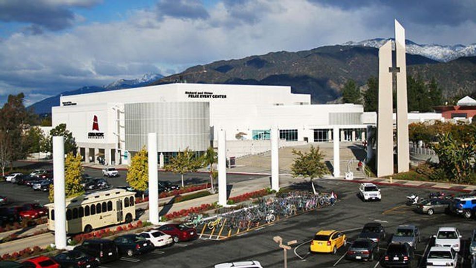 A Commuter's Life: The 6 Daily Struggles