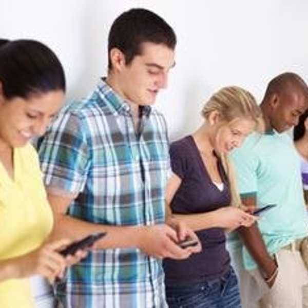 The Generation Now: 100% Plugged In