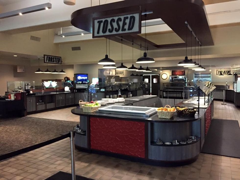 Top 10 Places To Eat Around APU