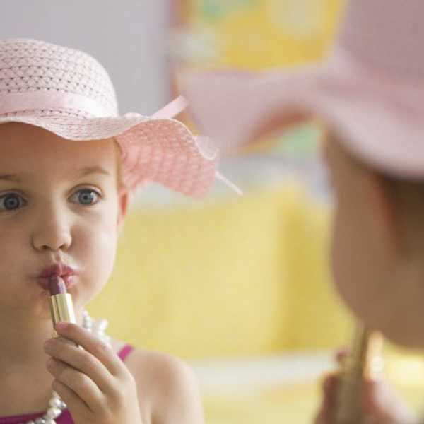 Is Calling Young Girls "Pretty" Helpful Or Harmful?