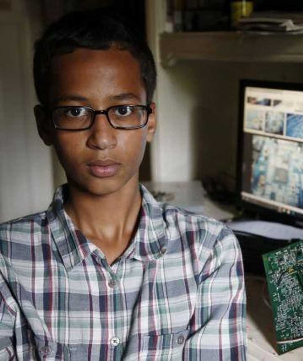 #IStandWithAhmed Sparks A Discussion About Islamophobia And The Public Education System In America